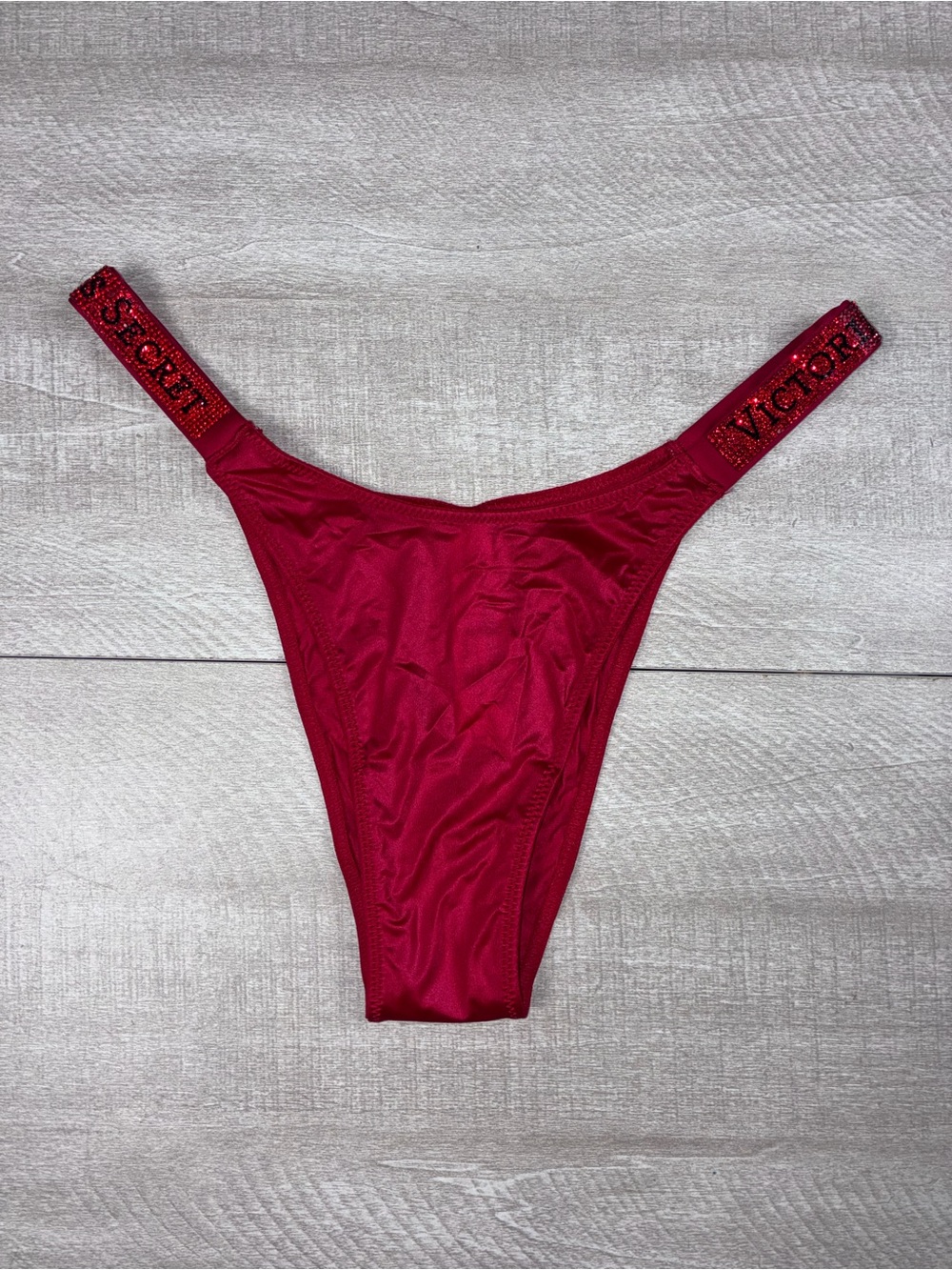 Victoria’s Secret Shine Strap Brazilian Panty Medium